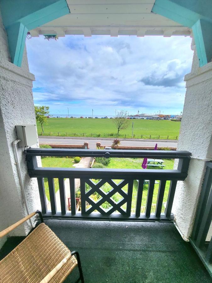 Beach Hotel Torbay B&B เพนตัน ภายนอก รูปภาพ